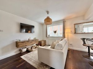 Photo 8- click for photo gallery